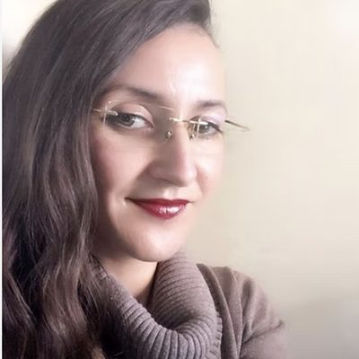 Chahrazad Chaabane, French tutor at Winny French